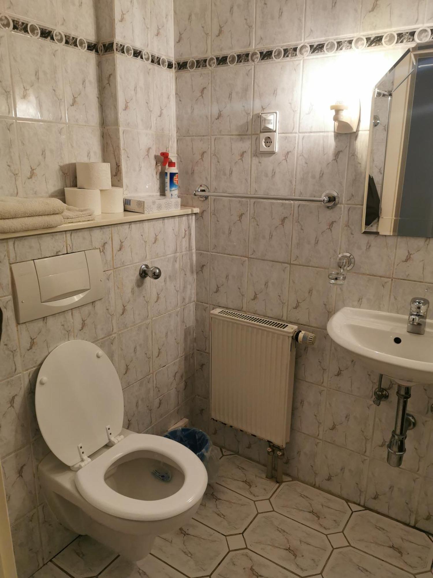 Ferienunterkuenfte In Sievering Mit Self-Check-In Wien Exteriör bild